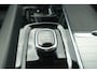 Volvo XC60 T8 Plug-In Hybrid 455pk Aut AWD Ultra Black Edition | FULL OPTION | MASSAGE | BOWERS | LUCHTVERING | TREKHAAK | PANO | HUD | 360 CAM | KEYLESS