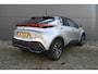 Toyota C-HR / C-HR+ 1.8 Hybrid 140 Dynamic | 10 jaar Garantie | Camera | Navi | JBL | Sportstoelen | Ambient Light