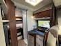 Adria Mobil Matrix Adria MATRIX M 670SL PLATINUM , 5 PERSOONS, LUCHTVERING, EURO 6, TRUMA AIRCO, WASBAK, 3-PITS GASSTEL, APART TOILET