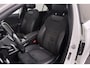 Mercedes-Benz A-klasse 200 Business Solution AMG Pano-dak Elek.Trekhaak Carplay