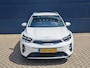 Kia Stonic 1.0 T-GDi MHEV DynamicPlusLine | Stoelverwarming | Navigatie | Parkeercamera | Climate control |