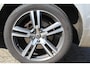 Volvo XC60 2.0 Recharge T6 AWD R-Design WIT LEER / PANORAMADAK
