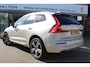 Volvo XC60 2.0 Recharge T6 AWD R-Design WIT LEER / PANORAMADAK