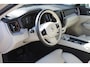 Volvo XC60 2.0 Recharge T6 AWD R-Design WIT LEER / PANORAMADAK