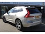Volvo XC60 2.0 Recharge T6 AWD R-Design WIT LEER / PANORAMADAK