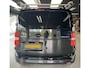 Toyota ProAce Worker 2.0 D-4D Professional | Leder | Treeplanken | Dakdrager | Navi + Camera | Dealer onderhouden |