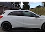 Mercedes-Benz A-klasse A 45 AMG 4MATIC 🚀 | PANO ☀️ | LEDER | XENON 💡 | NAVI 🧭 | KEYLESS 🔑 | PDC 🅿️ | 18" AMG 🛞