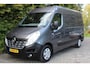 Renault Master T35 2.3 dCi L2H2 Energy 146PK | Airco | Navigatie | Trekhaak | 3-zits