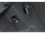 Volkswagen Golf 1.5 eTSI R-Line ACC DCC Carplay Camera Sfeer Trekhaak
