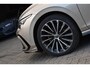 Volkswagen Golf 1.5 eTSI R-Line ACC DCC Carplay Camera Sfeer Trekhaak