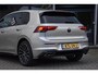Volkswagen Golf 1.5 eTSI R-Line ACC DCC Carplay Camera Sfeer Trekhaak