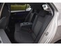 Volkswagen Golf 1.5 eTSI R-Line ACC DCC Carplay Camera Sfeer Trekhaak