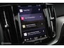 Volvo XC60 2.0 T6 Plug-in hybrid AWD Plus Dark | Trekhaak | Pano | SOH 96.3 | 360cam | Adapt. Cruise