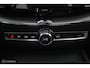 Volvo XC60 2.0 T6 Plug-in hybrid AWD Plus Dark | Trekhaak | Pano | SOH 96.3 | 360cam | Adapt. Cruise