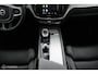 Volvo XC60 2.0 T6 Plug-in hybrid AWD Plus Dark | Trekhaak | Pano | SOH 96.3 | 360cam | Adapt. Cruise