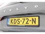 Volvo XC60 2.0 T6 Plug-in hybrid AWD Plus Dark | Trekhaak | Pano | SOH 96.3 | 360cam | Adapt. Cruise