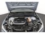 Volvo XC60 2.0 T6 Plug-in hybrid AWD Plus Dark | Trekhaak | Pano | SOH 96.3 | 360cam | Adapt. Cruise