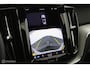 Volvo XC60 2.0 T6 Plug-in hybrid AWD Plus Dark | Trekhaak | Pano | SOH 96.3 | 360cam | Adapt. Cruise