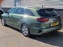 Kia Ceed Sportswagon 1.5 T-GDi DynamicLine Trekhaak, navigatie Apple CarPlay/Android Auto, parkeersensoren v&a, cruise control, 1e eign. BTW-auto