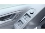 Volkswagen Golf 1.2 TSI Highline BlueMotion Apple CarPlay Airco/Ecc. Navi 18” Lm