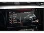 Audi E-tron e-tron 50 quattro Launch edition Black 71 kWh | Black Edition | Panoramadak | Memory Seat | Luchtvering | Adaptive Cruise Control | Keyless | Matrix LED | Trekhaak | Stoelverwarming | NAP | SOH 94,39%