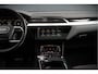 Audi E-tron e-tron 50 quattro Launch edition Black 71 kWh | Black Edition | Panoramadak | Memory Seat | Luchtvering | Adaptive Cruise Control | Keyless | Matrix LED | Trekhaak | Stoelverwarming | NAP | SOH 94,39%