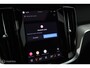 Volvo V60 2.0 B4 Ultra Dark | Pano | 360° | Harman Kardon | Adapt. Cruise | HUD | Keyless