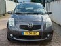 Toyota Yaris 1.3 VVTi Sol MMT/AUTOMAAT/AIRCO/117008 KM NAP/NL AUTO/APK 04-2027/