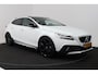Volvo V40 Cross Country 1.5 T3 Dynamic Edition (PANORAMADAK, STOELVERWARMING, CAMERA, NAVIGATIE, PARKEERSENSOREN)
