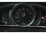 Volvo V40 Cross Country 1.5 T3 Dynamic Edition (PANORAMADAK, STOELVERWARMING, CAMERA, NAVIGATIE, PARKEERSENSOREN)