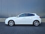 Alfa Romeo Giulietta 1.4 T Distinctive | Schuifkanteldak | Goed onderhouden | Half lederen bekleding | Cruise control |