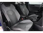 Volkswagen T-Roc 1.5 TSI R-Line | Pano | Trekhaak | Camera |