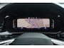 Volkswagen T-Roc 1.5 TSI R-Line | Pano | Trekhaak | Camera |