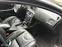 Volvo V40 2.0 T4 R-Design / Panoramadak / Vol leder