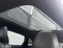 Volvo V40 2.0 T4 R-Design / Panoramadak / Vol leder