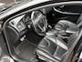 Volvo V40 2.0 T4 R-Design / Panoramadak / Vol leder