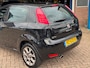 Fiat Punto Evo 0.9 TwinAir Lounge 2017 ZWART AIRCO APK NAP!