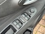 Fiat Punto Evo 0.9 TwinAir Lounge 2017 ZWART AIRCO APK NAP!