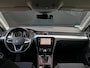 Volkswagen Passat Variant 1.4 TSI PHEV GTE Business | Navigatie | Carplay | Camera | Elek. Stoel | Massage | Stoelverwarming | Adaptieve Cruise | | Achterbank in delen neerklapbaar | Achteruitrijcamera | Achteruitrijcamera standaard