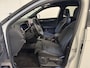 Volkswagen T-Roc TSI 110PK R-LINE BUSINESS CAMERA/MASSAGE/IQ.LIGHT