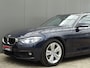BMW 3-Serie Touring 320d EDE Corporate Lease Essential * LEER * GR NAVI * 1e EIGENARESSE !!