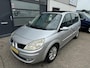 Renault Scenic 2.0-16V Tech Line Clima / Pano