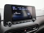 Hyundai Kona 1.6 GDI HEV Comfort Navigatie by app | Cruisecontrol | Apple carplay/Android Auto | Climate control | Camera
