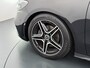 Mercedes-Benz B-klasse 180 Business Solution AMG | Sfeerverlichting | Stoelverwarming Voor | Parkeersensoren Voor + Achter | Achteruitrij Camera | Night Pakket
