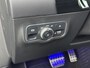 Mercedes-Benz B-klasse 180 Business Solution AMG | Sfeerverlichting | Stoelverwarming Voor | Parkeersensoren Voor + Achter | Achteruitrij Camera | Night Pakket
