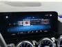 Mercedes-Benz B-klasse 180 Business Solution AMG | Sfeerverlichting | Stoelverwarming Voor | Parkeersensoren Voor + Achter | Achteruitrij Camera | Night Pakket