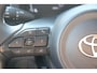 Toyota Yaris Cross 1.5 Hybrid Dynamic Automaat | Stoelverwarming | Parkeersensoren | Adapt. cruise | Keyless |