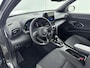 Toyota Yaris Cross 1.5 Hybrid 115 Dynamic | Dodehoek detectie | Parkeersensoren voor/achter | Apple Carplay / Android Auto | Stoel-/stuurverwarming | Verwarmbare voorruit | Adaptive Cruise | Full LED | Keyless | Clima | Camera | 17 inch