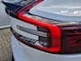 Volvo C40 Recharge Twin Intro Edition 78 kWh | Crystal White Pearl | getinten ramen | warmte pomp