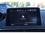 Peugeot 3008 1.6 180PK AUTOMAAT GT LINE | NAVIGATIE | CAMERA | APPLE CARPLAY/ANDROID AUTO | CLIMATE CONTROL | CRUISE CONTROL | FULL LED KOPLAMPEN | MISTLAMPEN VOOR | AFNEEMBARE TREKHAAK | 19" LICHTMETALEN VELGEN |